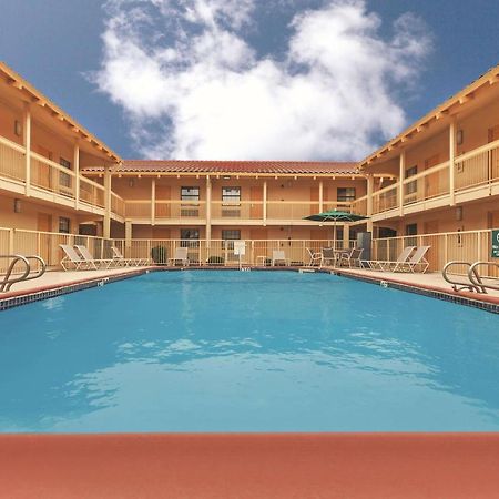 La Quinta Inn By Wyndham Мидленд Экстерьер фото