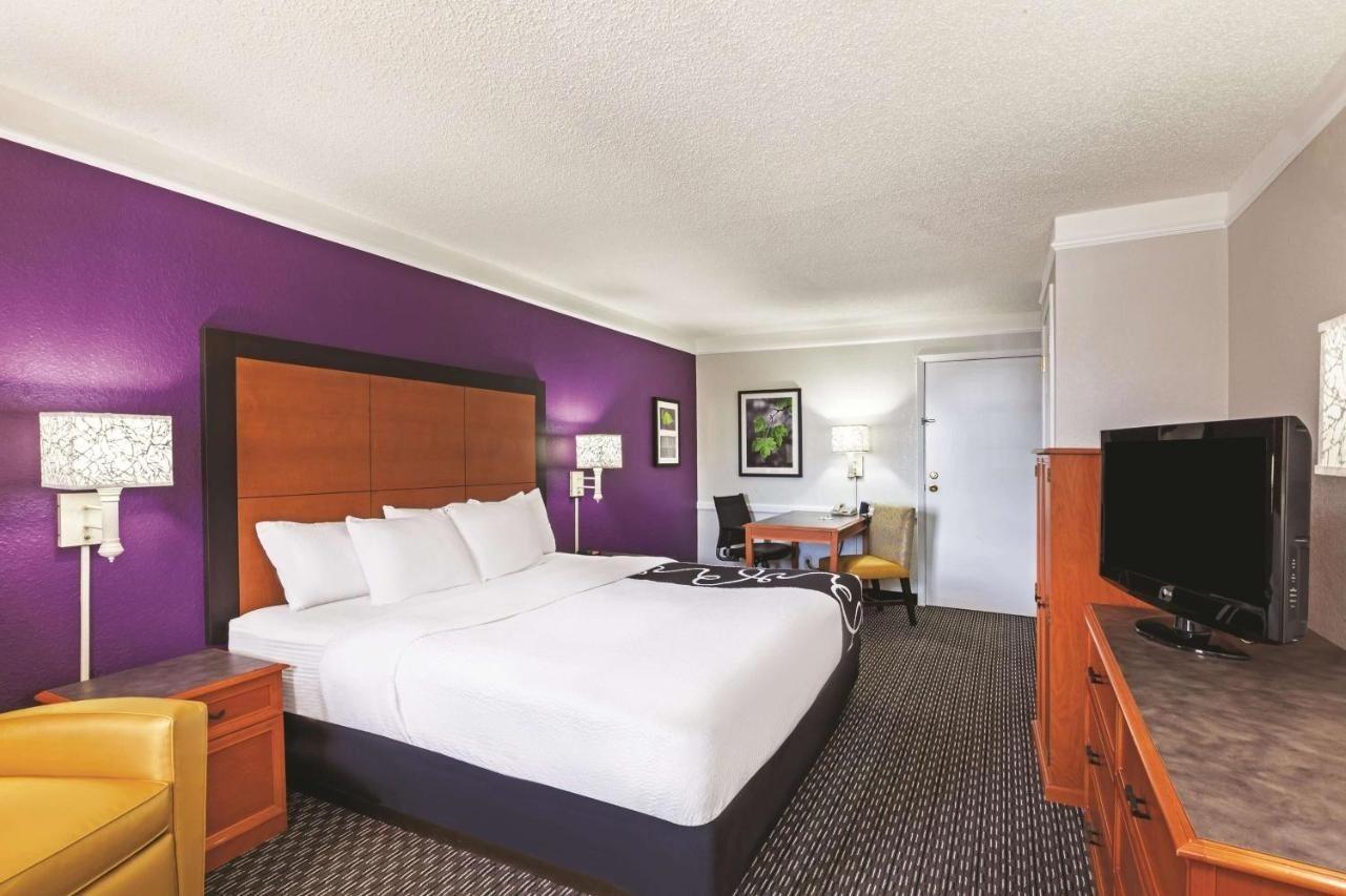 La Quinta Inn By Wyndham Мидленд Экстерьер фото