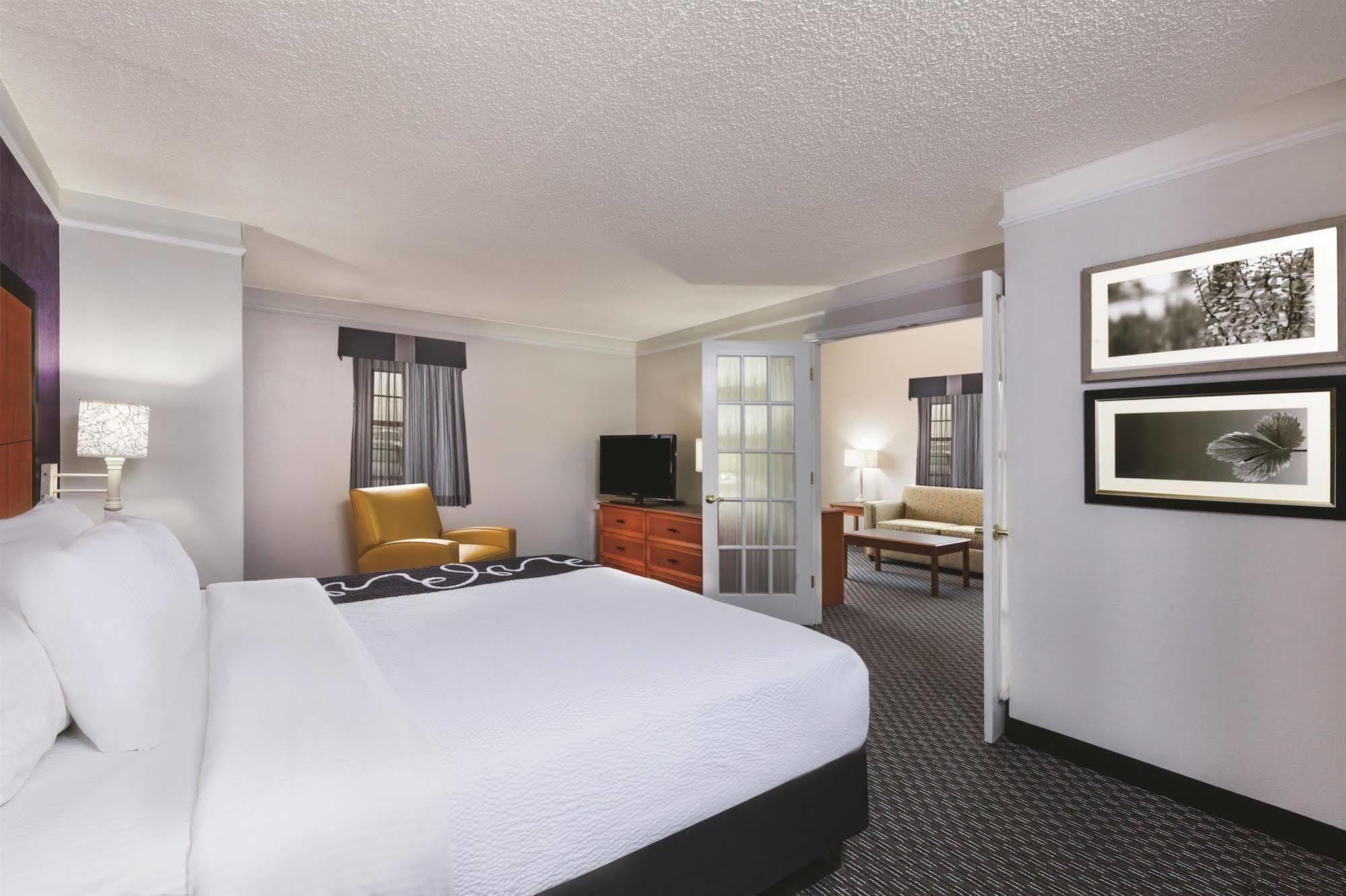 La Quinta Inn By Wyndham Мидленд Экстерьер фото