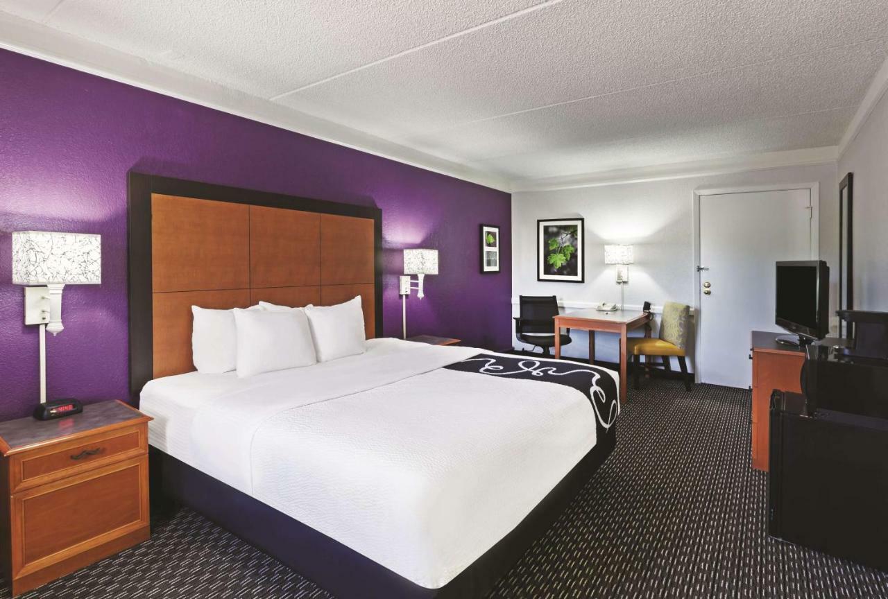La Quinta Inn By Wyndham Мидленд Экстерьер фото