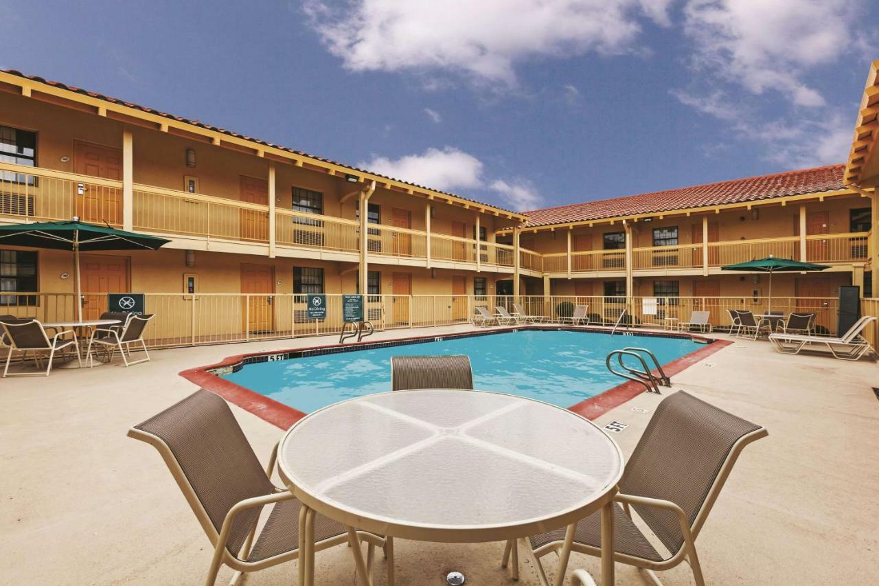 La Quinta Inn By Wyndham Мидленд Экстерьер фото